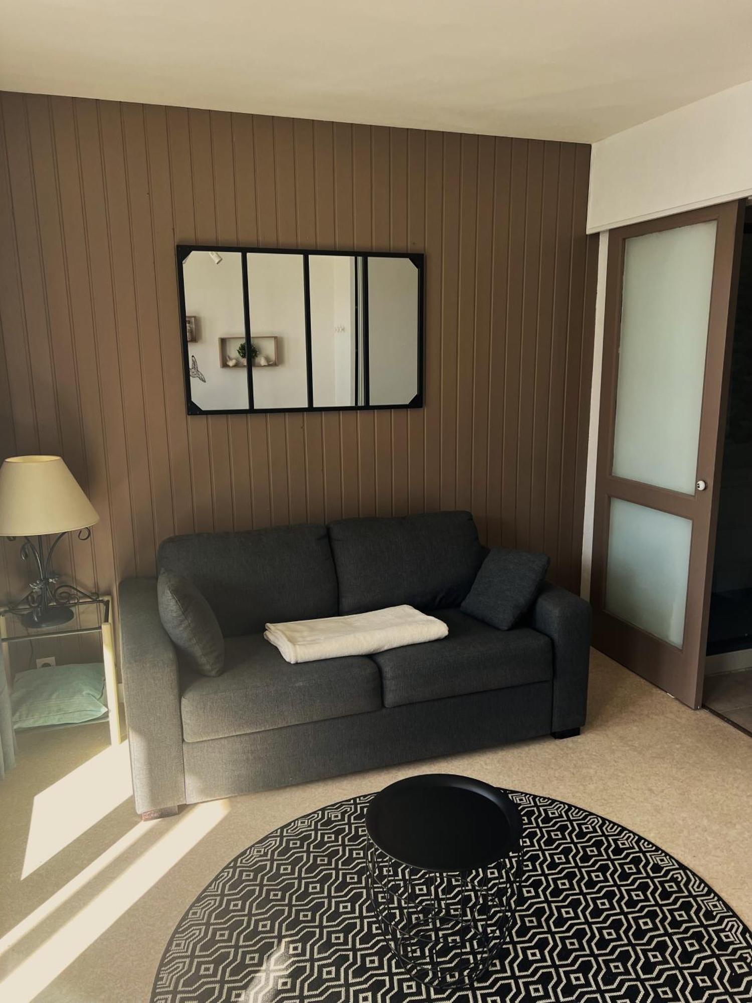 Апартаменты Studio Vue Sur Mer Avec Veranda - Роскоф Экстерьер фото
